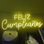 neones (143)